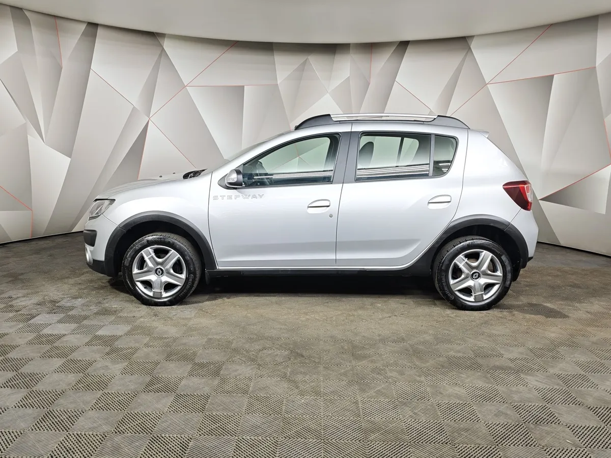 Renault Sandero 1.6 AT (103 л.с.) Stepway Серый в АВИЛОН. Слайд №5