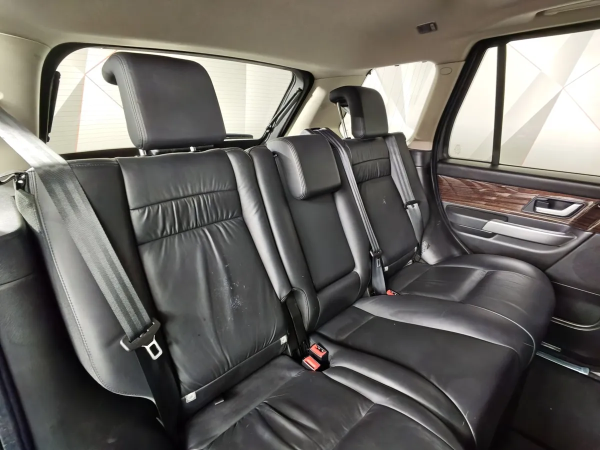 Land Rover Range Rover Sport 4.4 AT (300 л.с.) HSE Dynamic Черный в АВИЛОН. Слайд №16