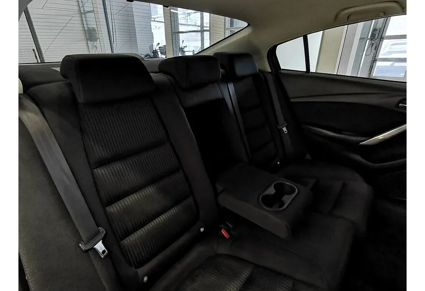 Mazda 6 2.0 SKYACTIV-G AT (150 л.с.) Supreme Красный в АВИЛОН. Слайд №17