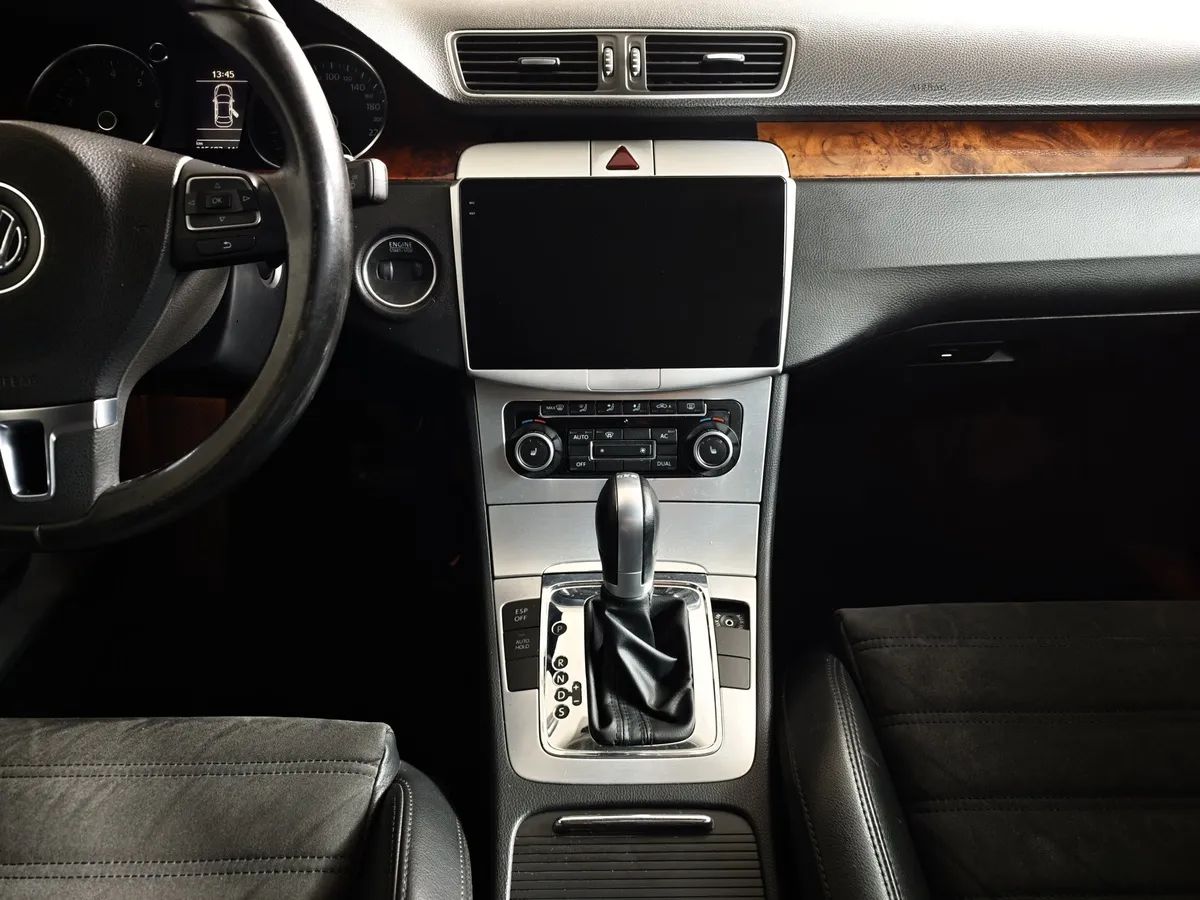 Volkswagen Passat 1.8 TSI DSG (152 л.с.) Серебристый в АВИЛОН. Слайд №14