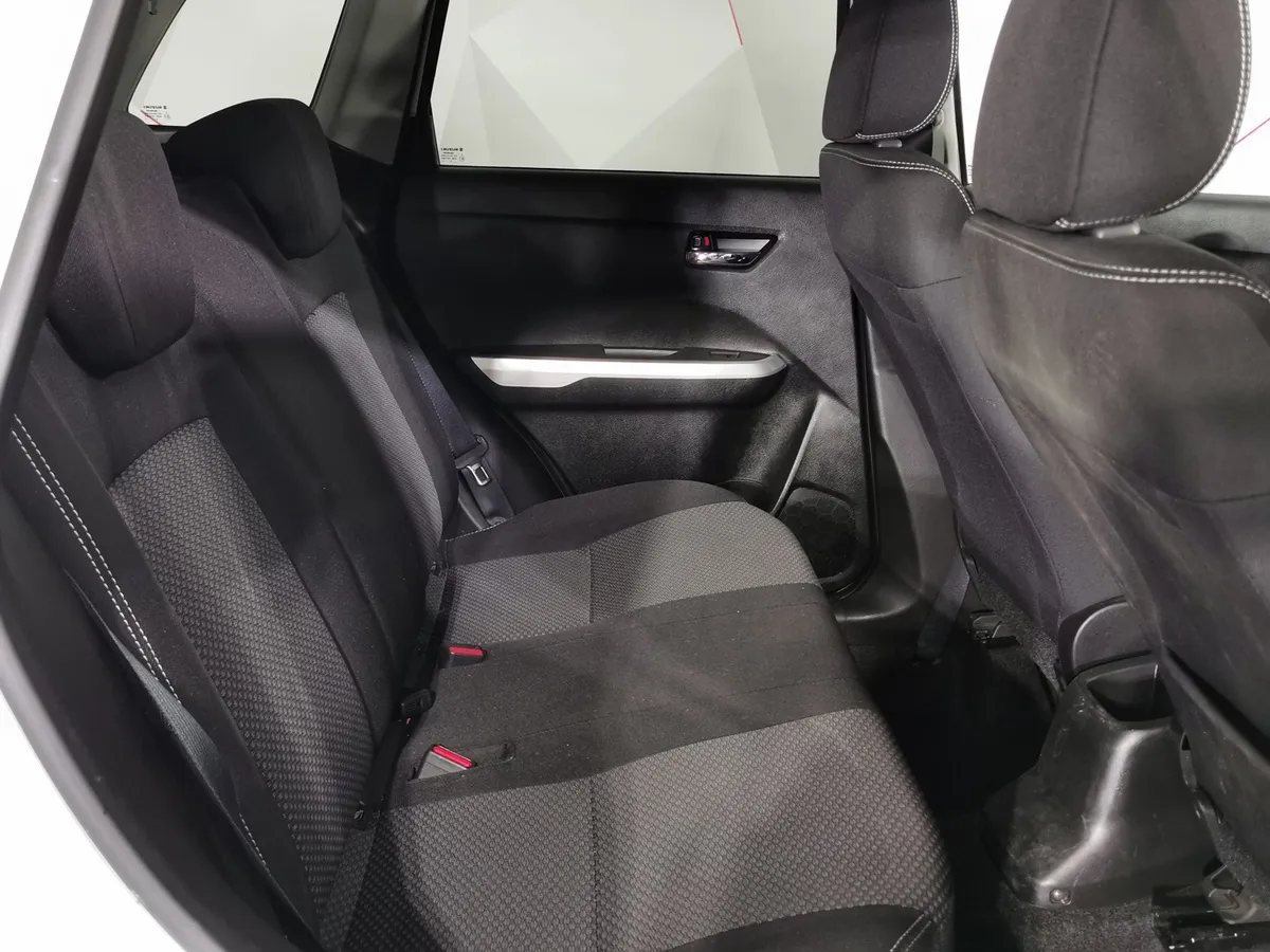 Suzuki Vitara 1.6 AT 4WD (117 л.с.) Белый в АВИЛОН. Слайд №15