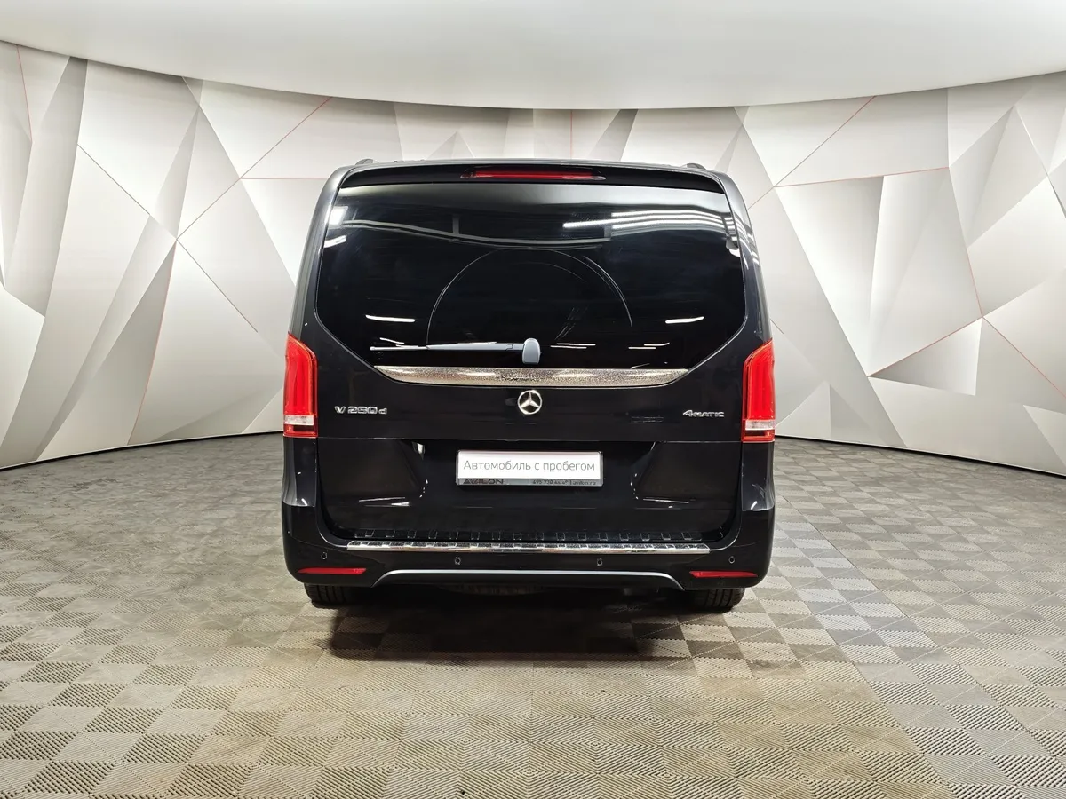 Mercedes-Benz V-Класс V 250 BlueTEC 7G-Tronic Plus 4x4 (190 л.с.) Черный в АВИЛОН. Слайд №8
