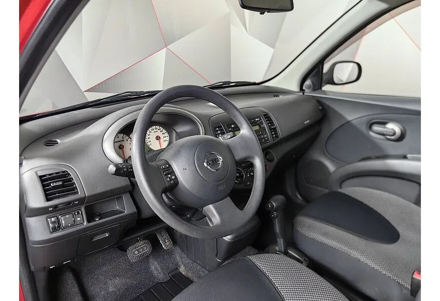 Nissan Micra 1.4 AT (88 л.с.) Красный в АВИЛОН. Слайд №17 Nissan Micra 1.4 AT (88 л.с.) Красный в АВИЛОН. Слайд №17