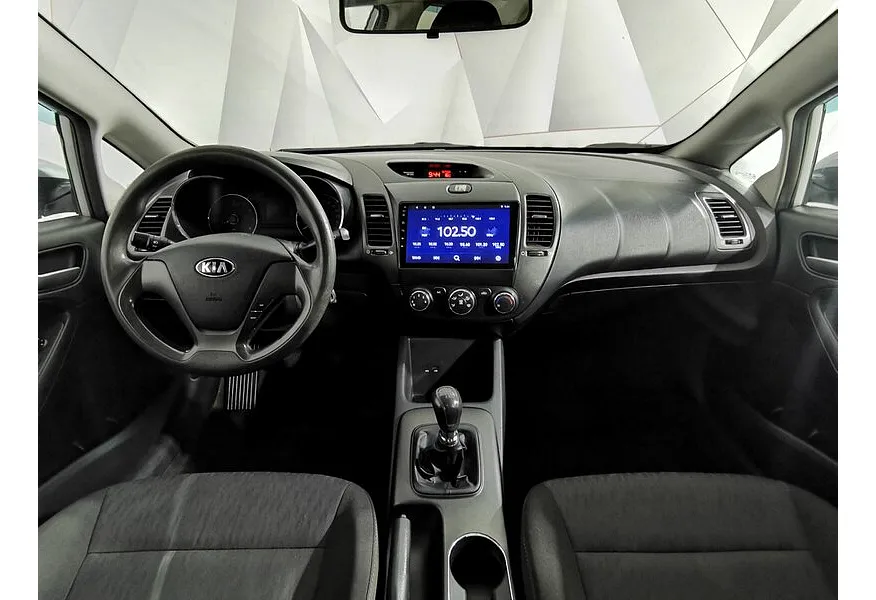 Kia Cerato 1.6 MT (130 л.с.) Comfort (D460) Серебристый в АВИЛОН. Слайд №14