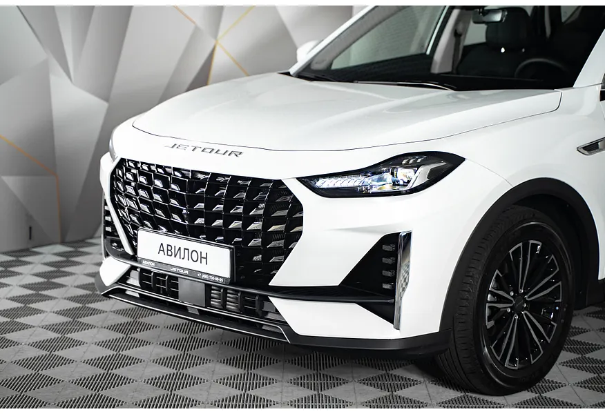 АВИЛОН - JETOUR X70 Plus 1.6 DCT (190 л.с.) Comfort Белый - slide 9