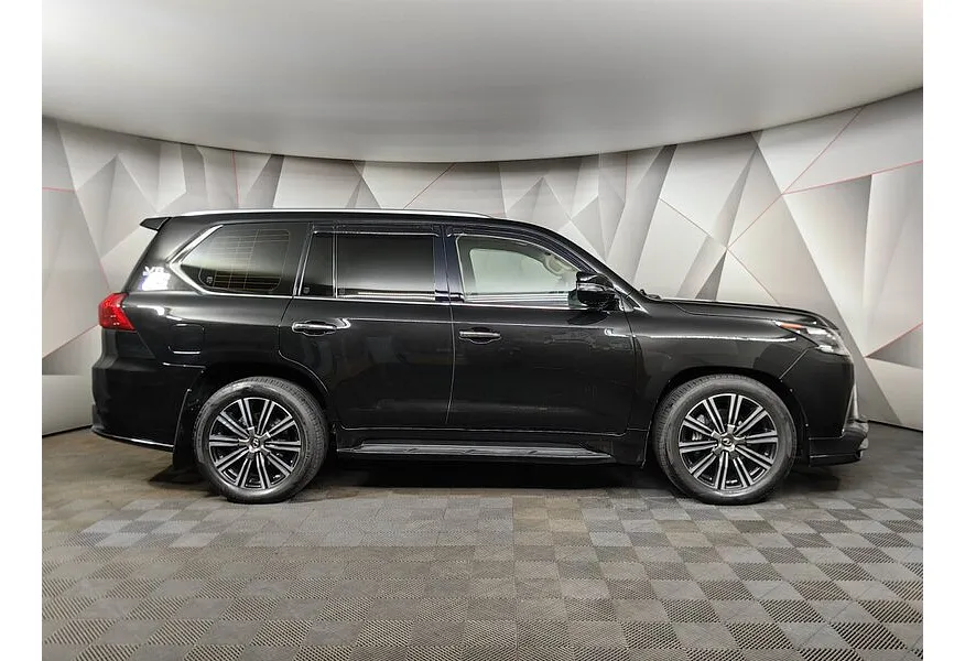 LIVE. Слайд №4