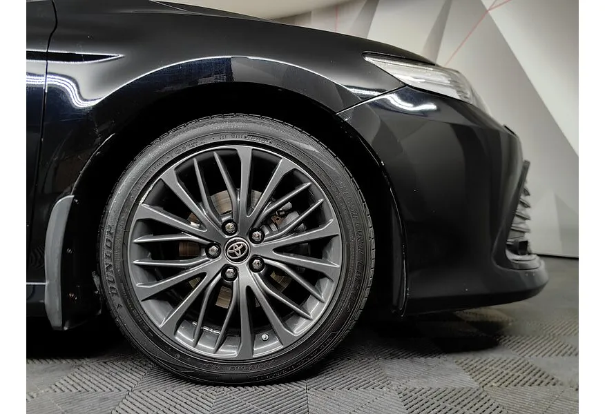 Toyota Camry 3.5 AT (249 л.с.) Черный в АВИЛОН. Слайд №20