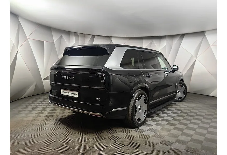Zeekr 9X 2.0h AT 4WD (1177 л.с.) Ultra Черный в АВИЛОН. Слайд №2