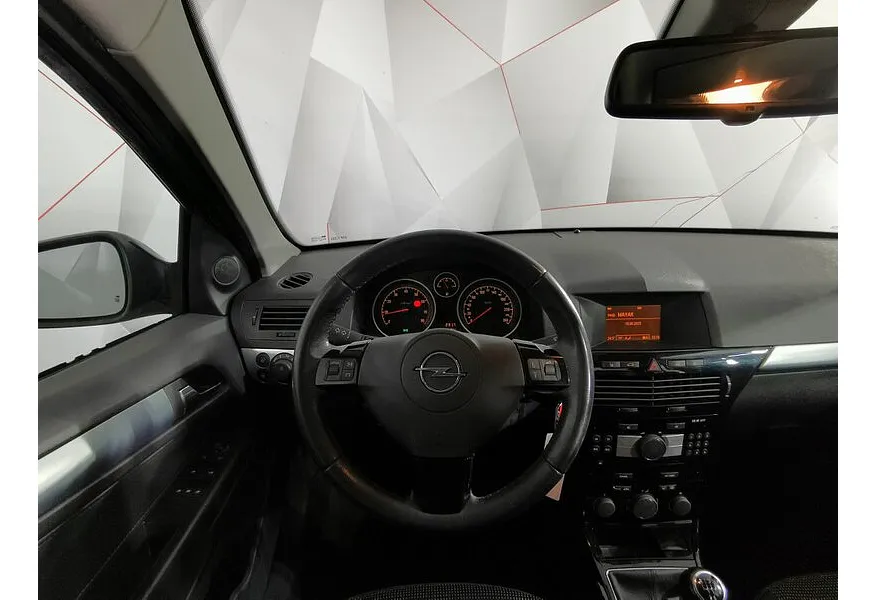 АВИЛОН - Opel Astra 1.8 MT (140 л.с.) base Черный - slide 13