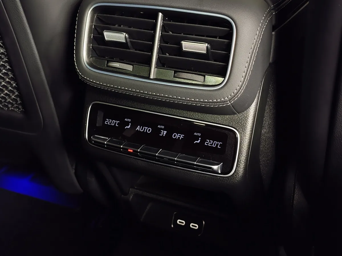 Mercedes-Benz GLE Купе AMG 63 S 9G-TRONIC 4MATIC+ (612 л.с.) Черный в АВИЛОН. Слайд №31