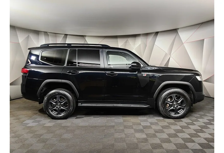 Toyota Land Cruiser 3.4 V6 AT 4WD (299 л.с.) 70th Anniversary Черный в АВИЛОН. Слайд №4