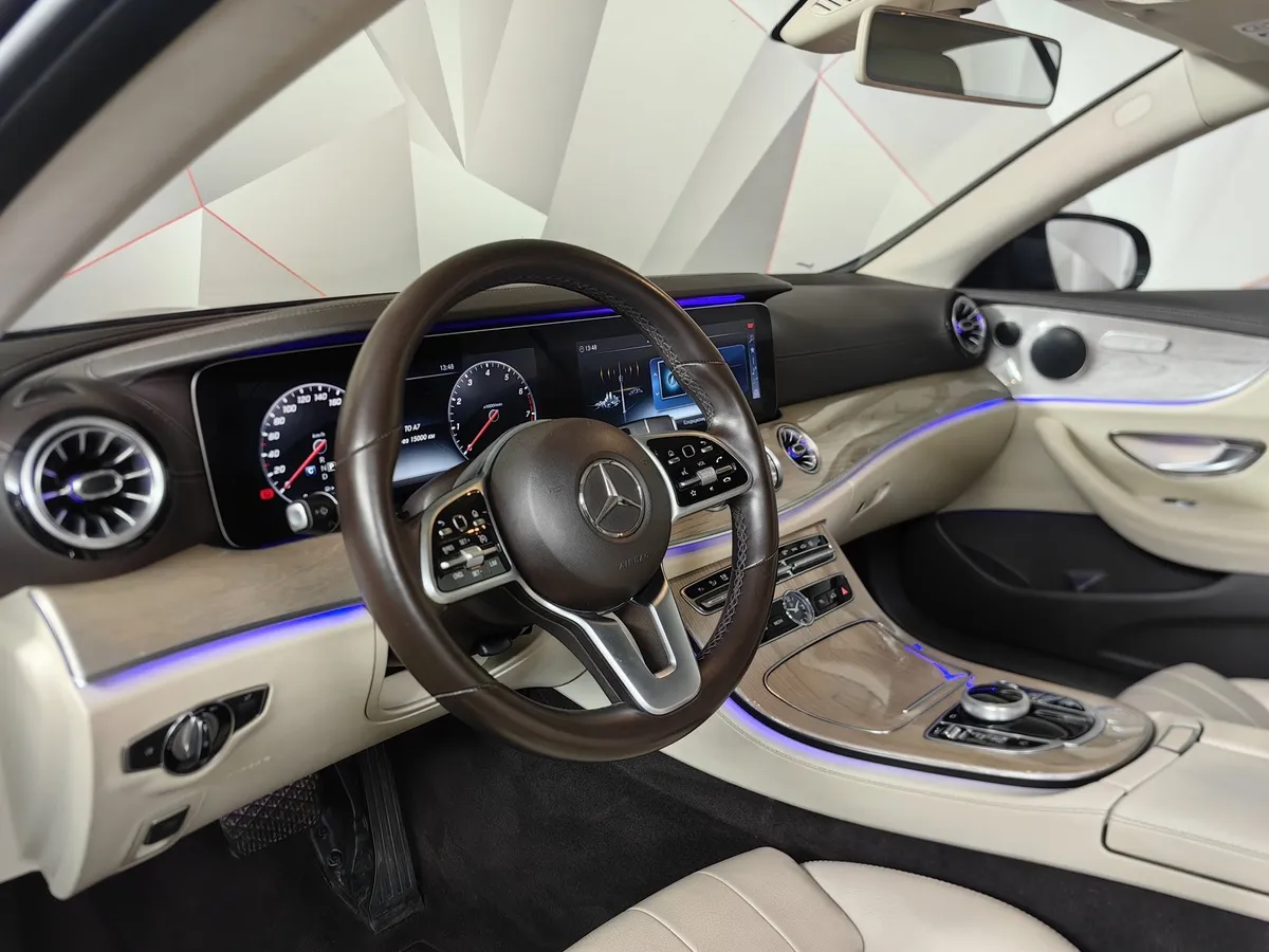 Mercedes-Benz E-Класс E 200 G-TRONIC (184 л.с.) Красный в АВИЛОН. Слайд №18