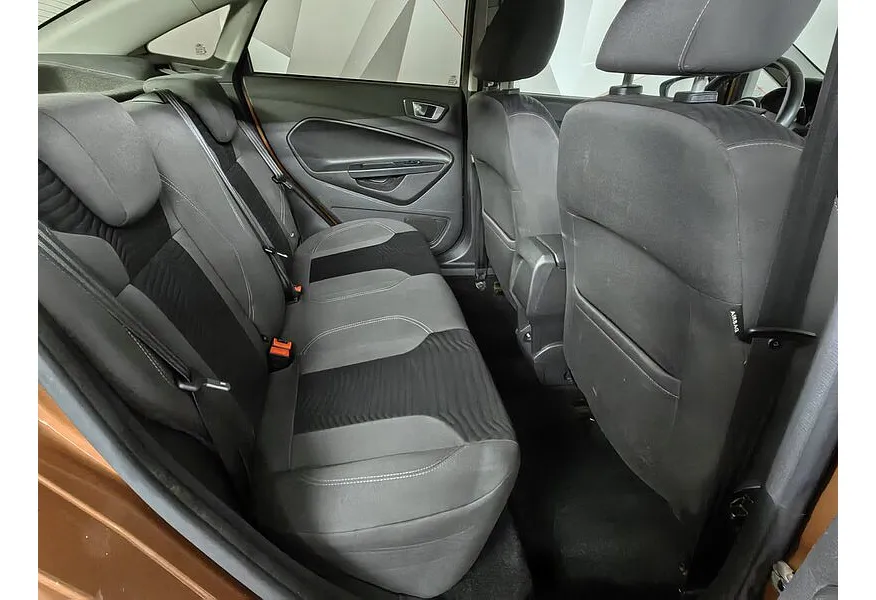 АВИЛОН - Ford Fiesta 1.6 Ti-VCT PowerShift (105 л.с.) Trend Коричневый - slide 10