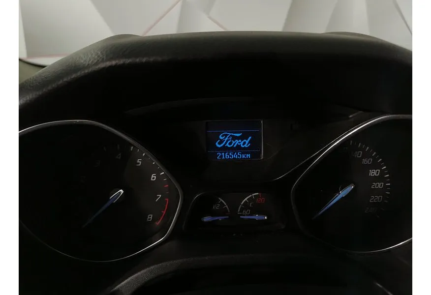 Ford Focus 1.6 Ti-VCT PowerShift (105 л.с.) Trend Черный в АВИЛОН. Слайд №18