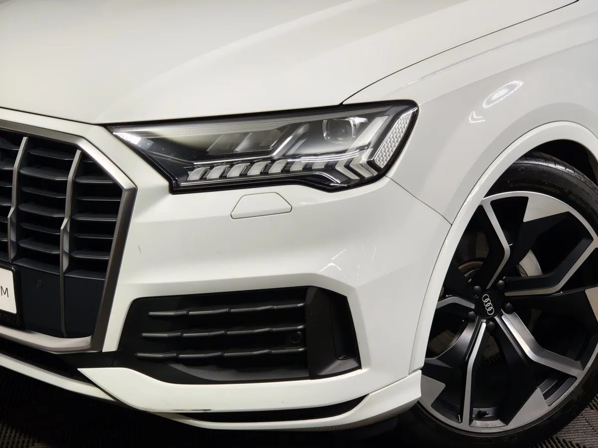 Audi Q7 3.0 TDI Tiptronic quattro (249 л.с.) Белый в АВИЛОН. Слайд №10