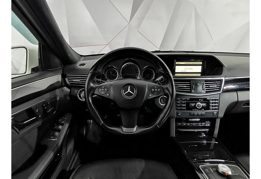 АВИЛОН - Mercedes-Benz E-Класс E 350 4MATIC 7G-Tronic Plus (272 л.с.) Белый - slide 11