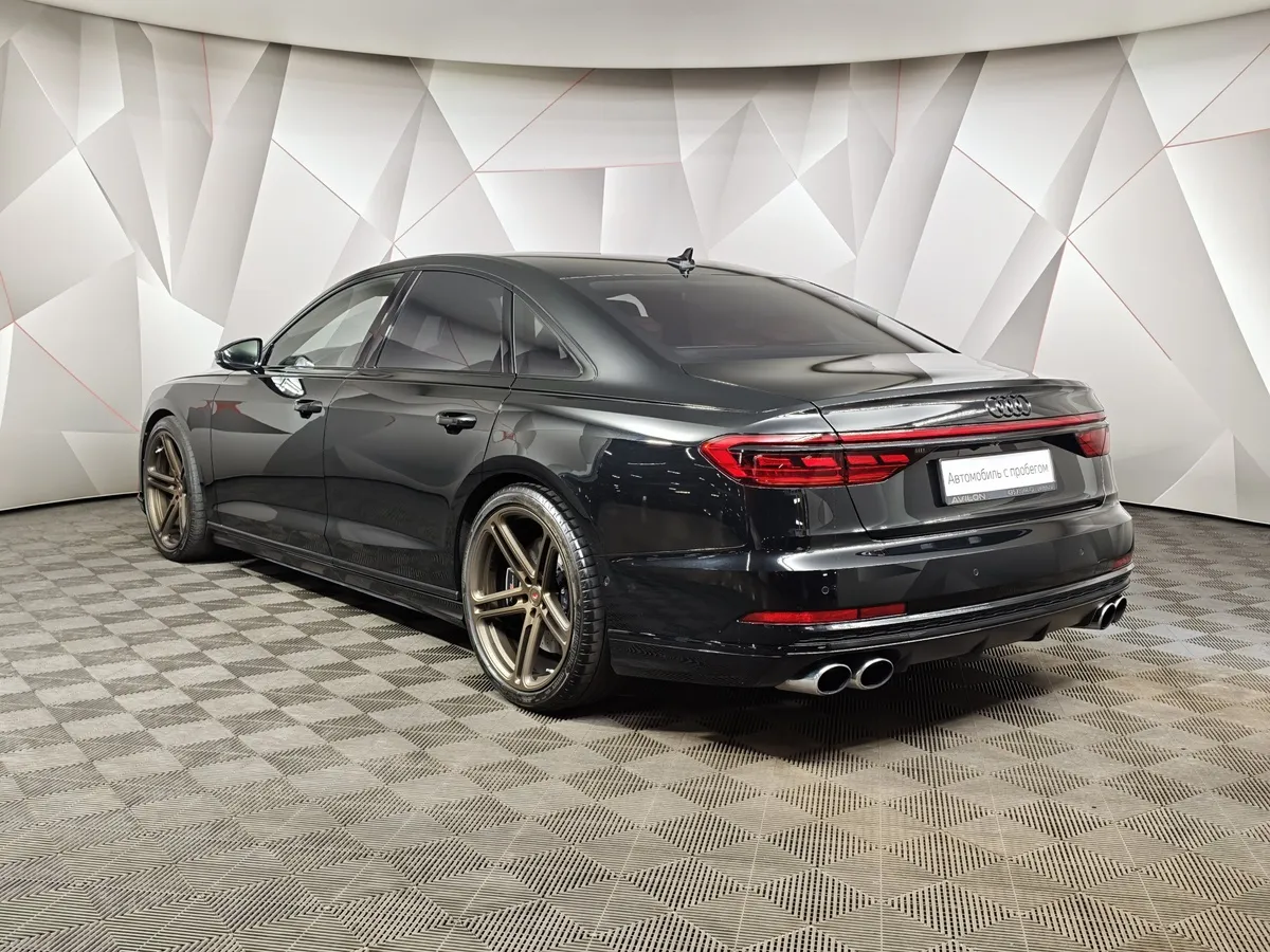 Audi S8 4.0 TFSI Quattro Tiptronic (571 л.с.) Черный в АВИЛОН. Слайд №4