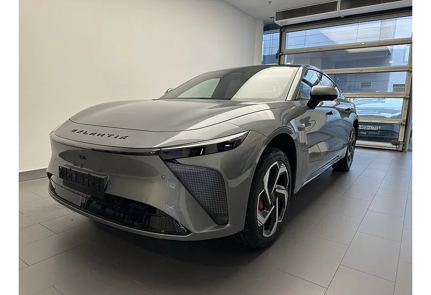 АВИЛОН - EXEED Exlantix ES 1.5 DHT 4WD (469 л.с.) REEV Sport Серый - slide 9852390