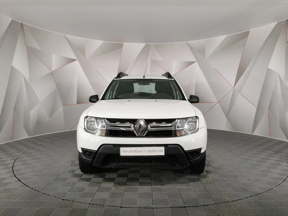 Renault Duster 2.0 AT 4x4 (143 л.с.) Luxe Privilege Белый в АВИЛОН. Слайд №7