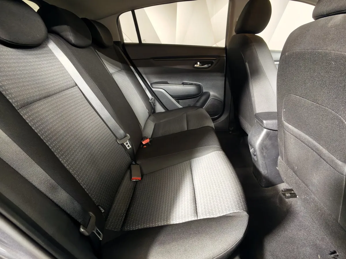 Kia Rio X 1.6 AT (123 л.с.) Prestige Серый в АВИЛОН. Слайд №16