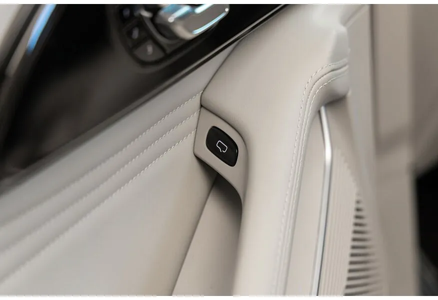 EXEED RX 2.0T 8AT 4WD (249 л.с.) Flagship Серый в АВИЛОН. Слайд №20