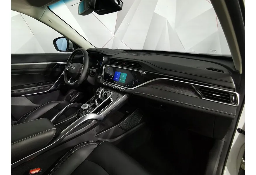 АВИЛОН - Geely Atlas Pro 1.5T 7DCT AWD (177 л.с.) Luxury Белый - slide 9