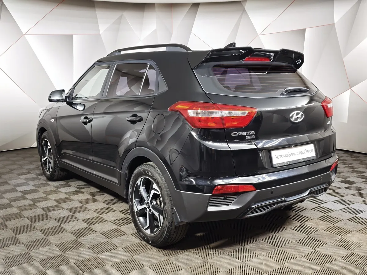 Hyundai Creta 2.0 AT (149 л.с.) Black & Brown Черный в АВИЛОН. Слайд №4