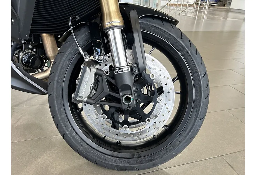 LIVE. Слайд №15