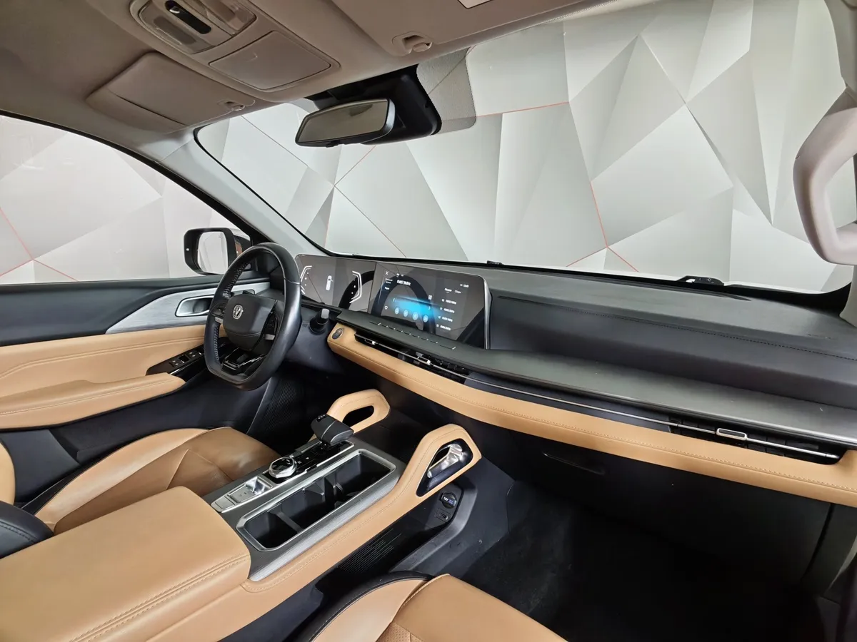 Changan HUNTER PLUS 2.0 AT 4WD (226 л.с.) Luxe Белый в АВИЛОН. Слайд №12