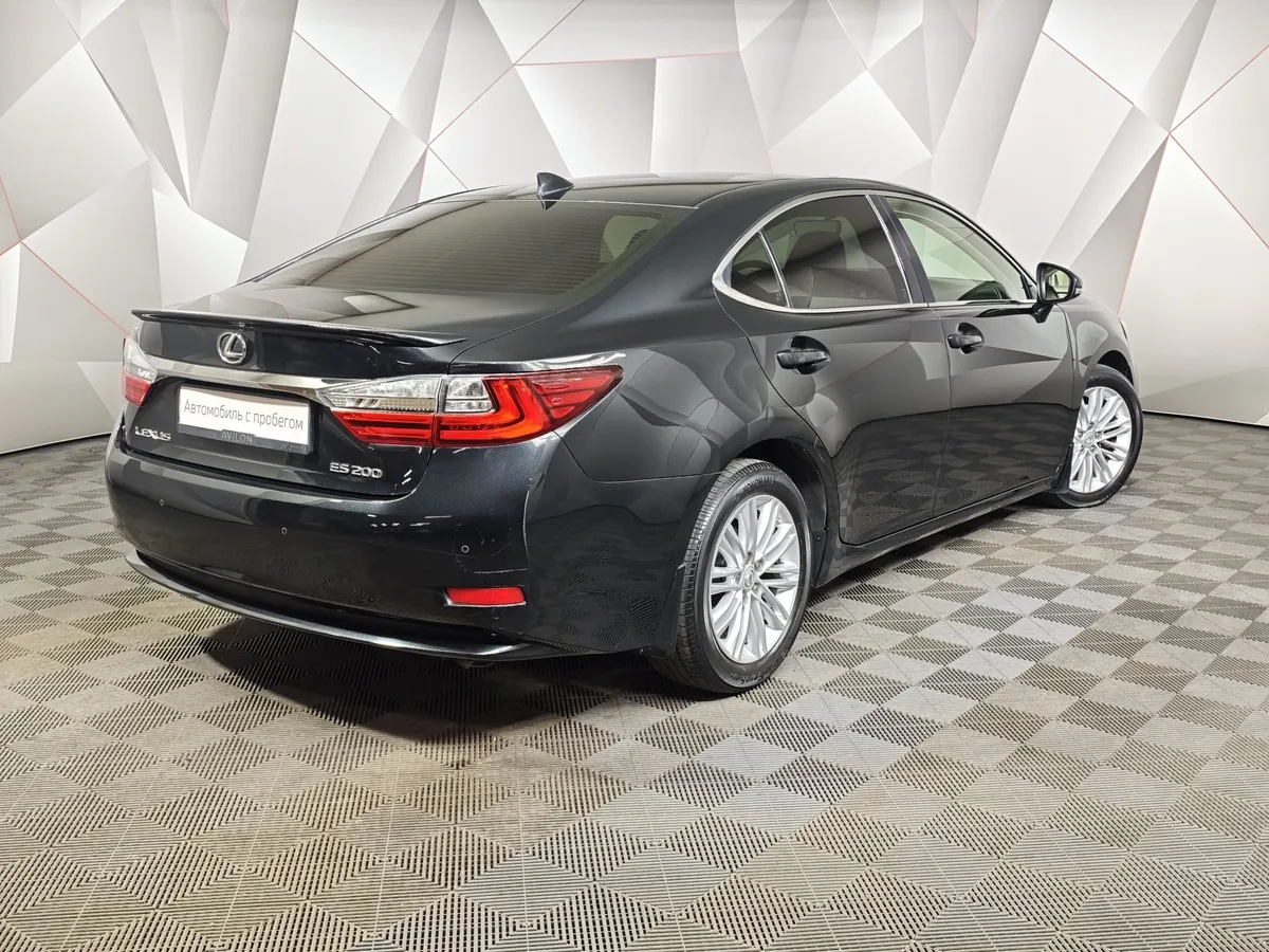 Lexus ES 200 AT (150 л.с.) Черный в АВИЛОН. Слайд №2