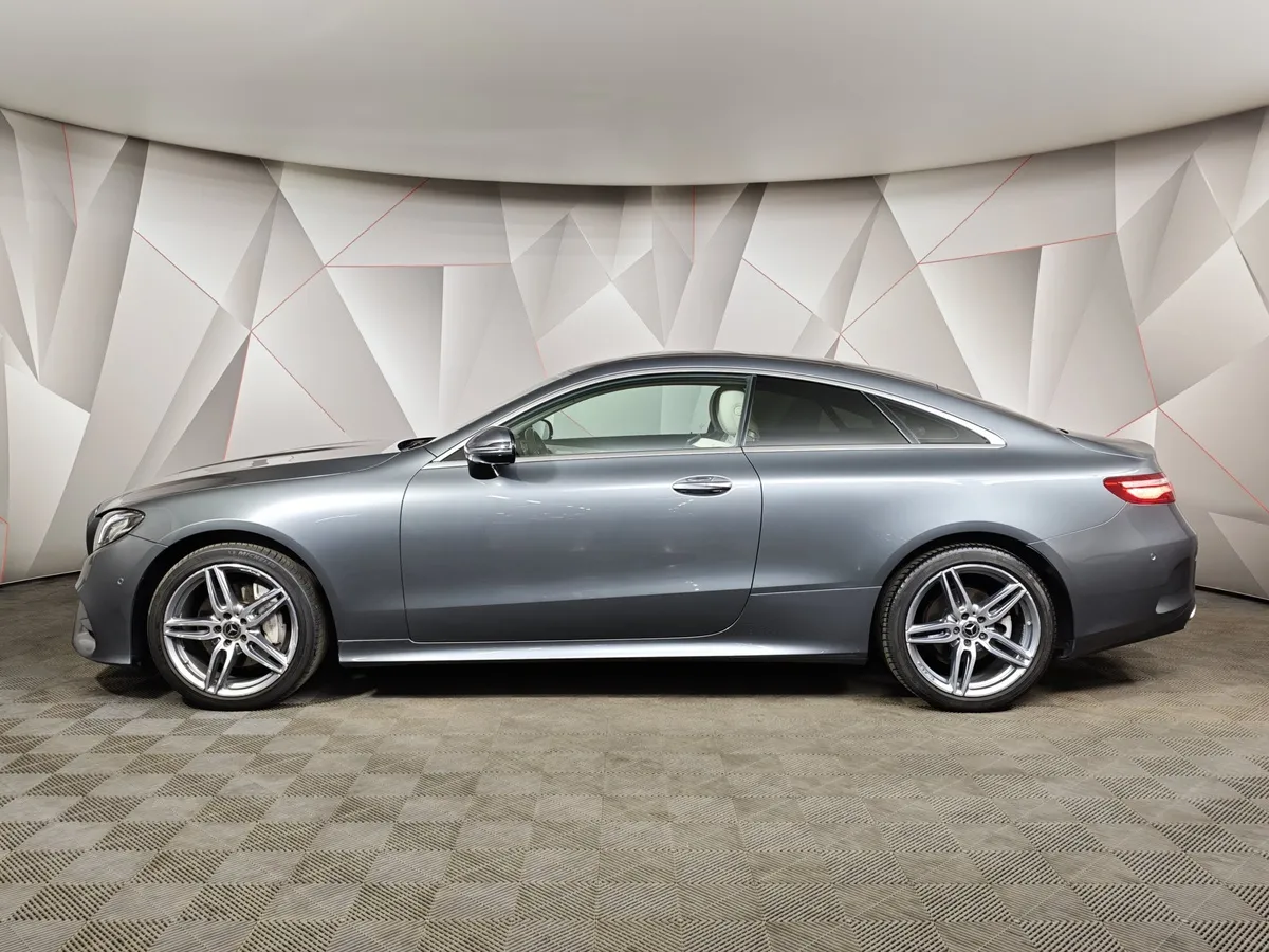 Mercedes-Benz E-Класс E 200 4MATIC G-TRONIC (184 л.с.) Серый в АВИЛОН. Слайд №5