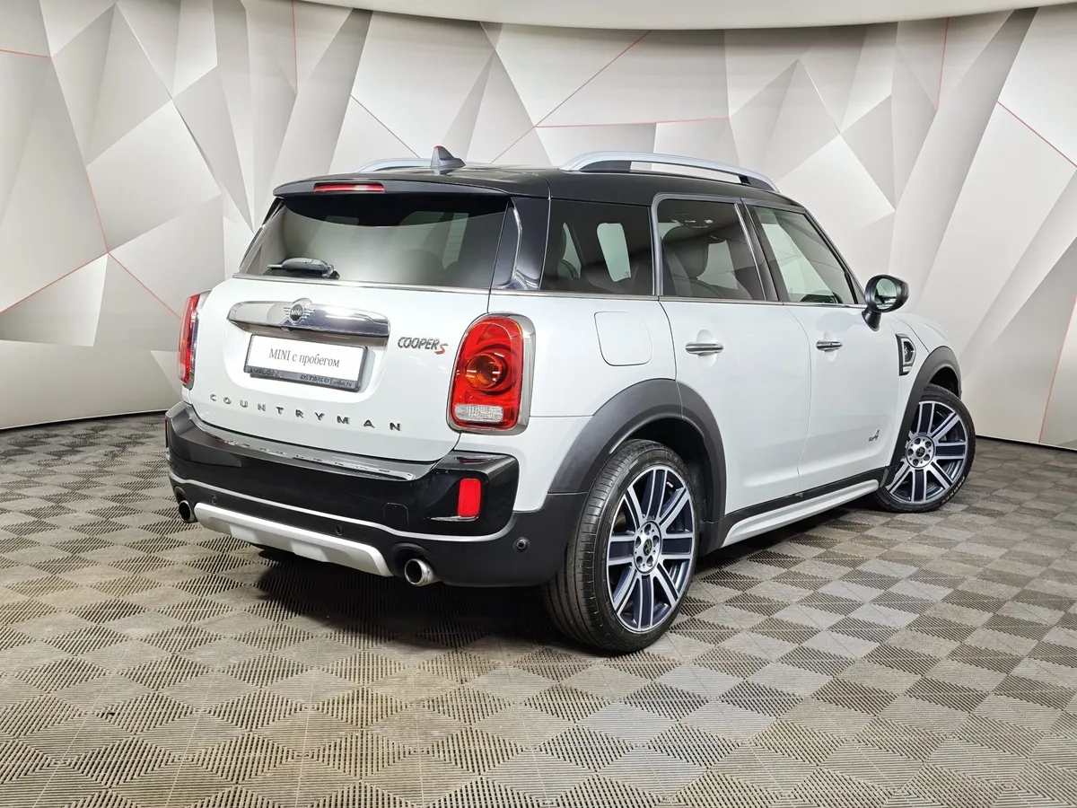 Mini Countryman Cooper S 2.0 AT ALL4 (192 л.с.) Белый в АВИЛОН. Слайд №2