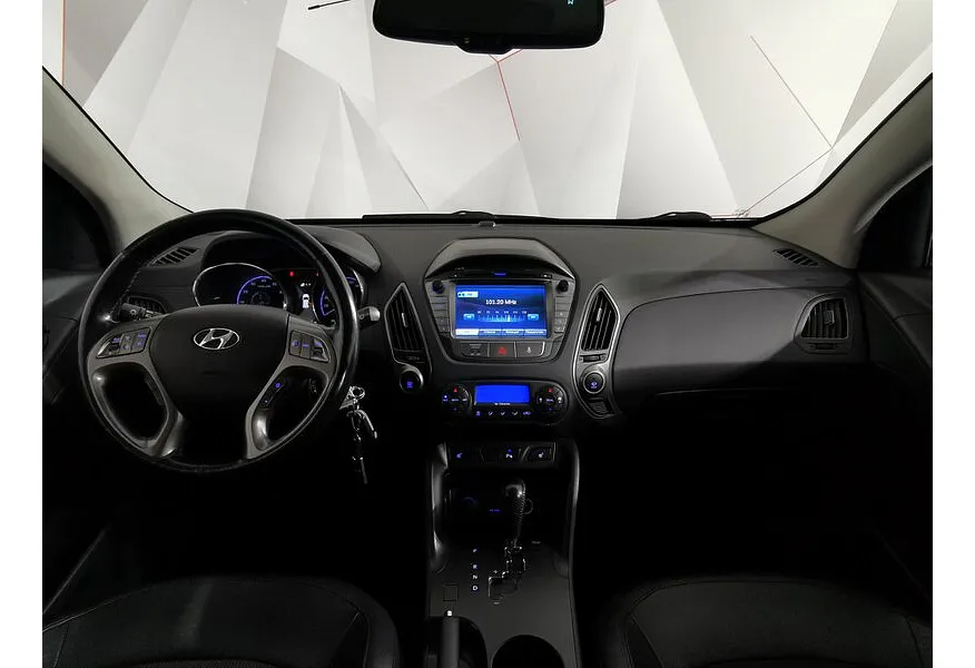 АВИЛОН - Hyundai ix35 2.0 AT 2WD (150 л.с.) Comfort + Navi Серый - slide 9