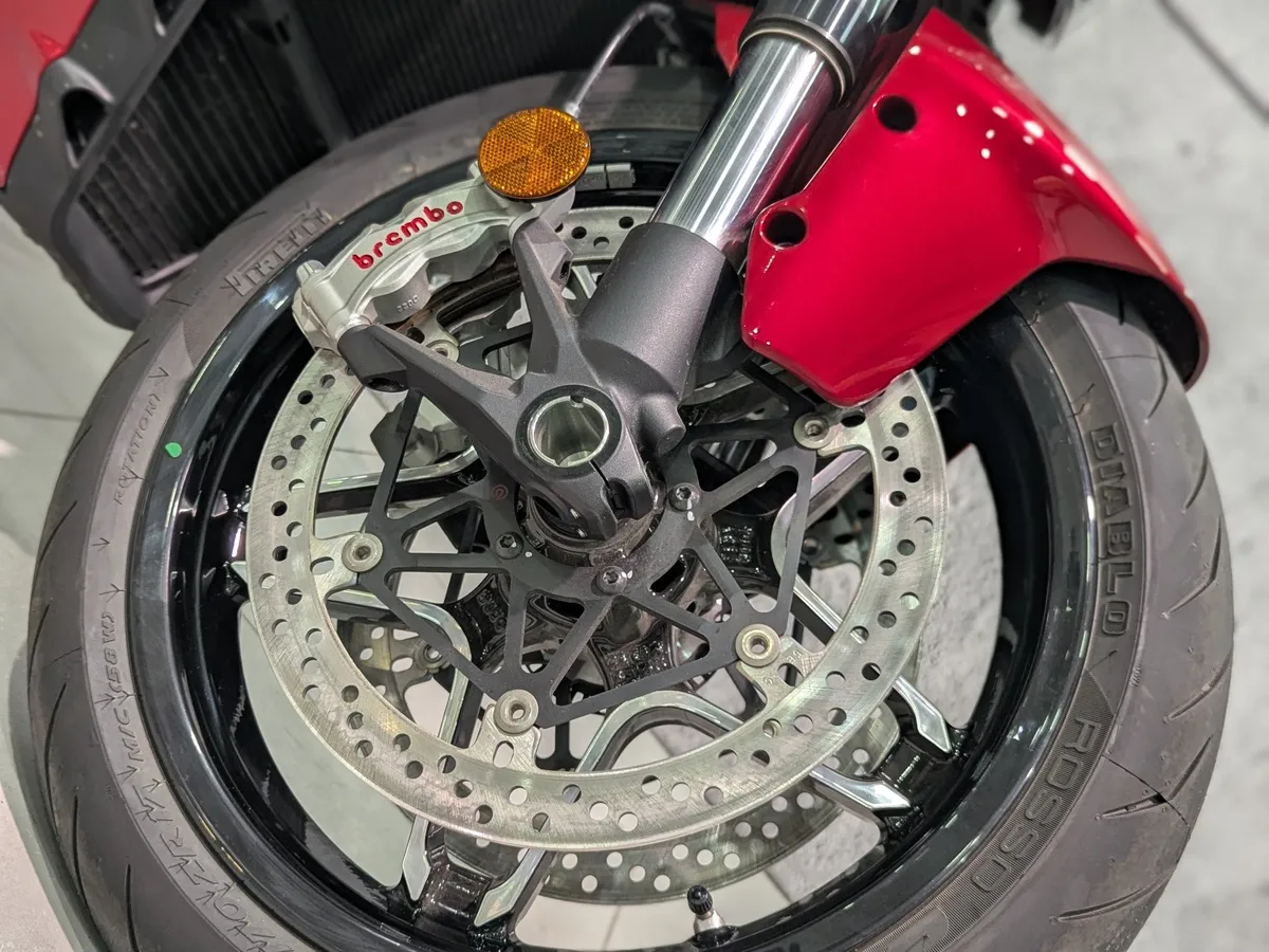 Ducati XDiavel V4 V4 1158 см³ (168 л.с.) (168) 1158 Красный в АВИЛОН. Слайд №3