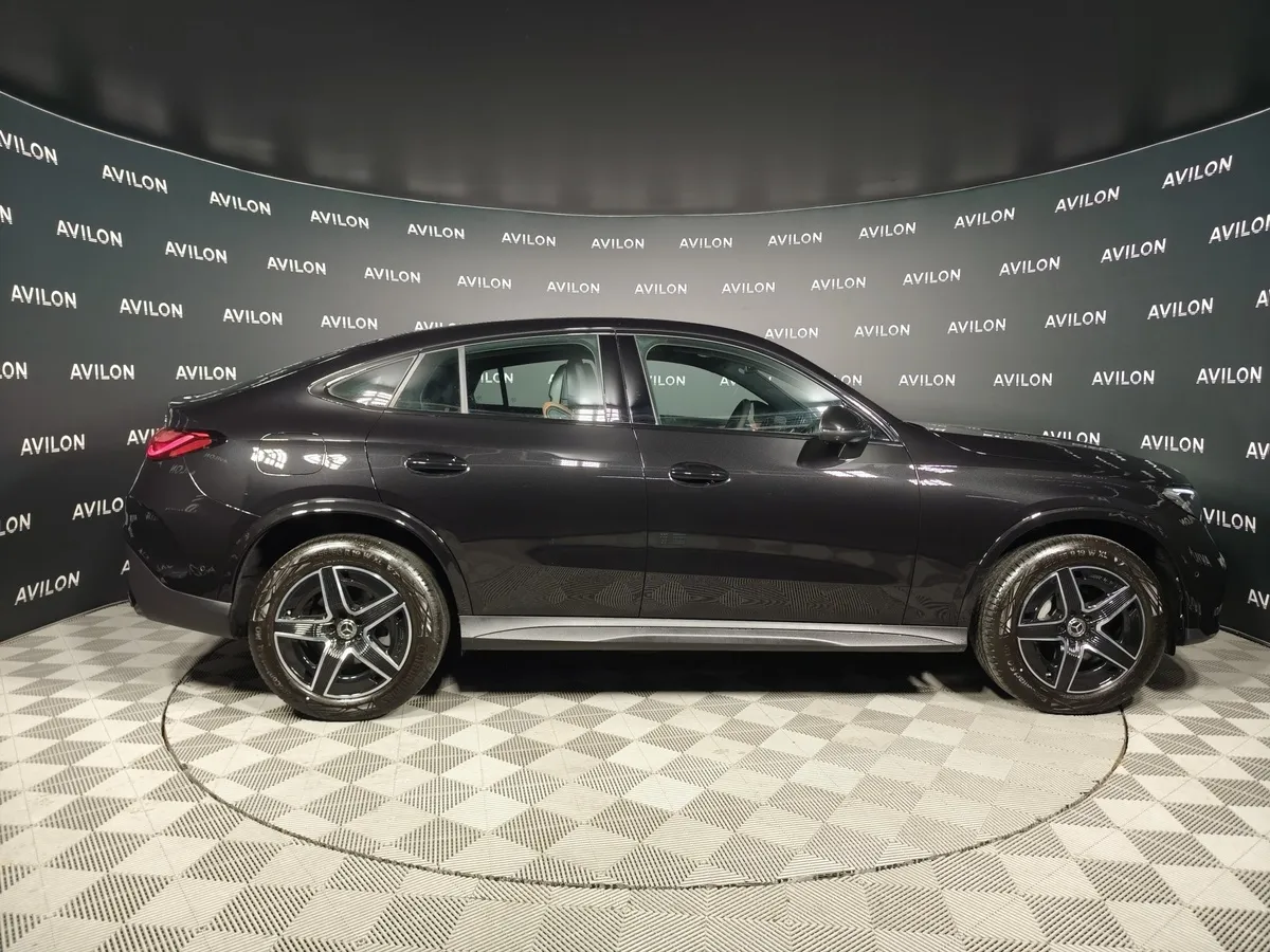 Mercedes-Benz GLC Купе 300 9G-TRONIC 4MATIC (272 л.с.) Черный в АВИЛОН. Слайд №3 Mercedes-Benz GLC Купе 300 9G-TRONIC 4MATIC (272 л.с.) Черный в АВИЛОН. Слайд №3