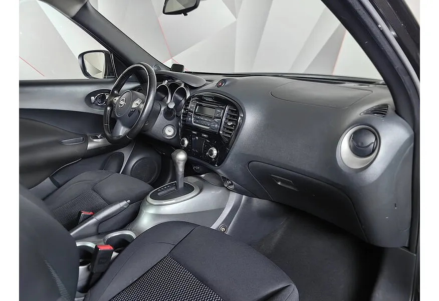 Nissan Juke 1.6 CVT (117 л.с.) Черный в АВИЛОН. Слайд №12