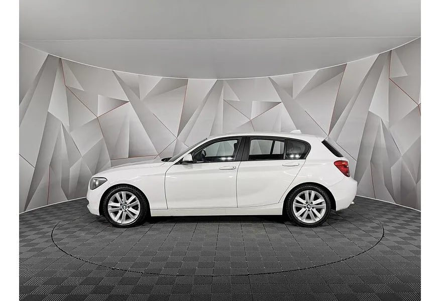BMW 1 серия 116i AT (136 л.с.) Белый в АВИЛОН. Слайд №5