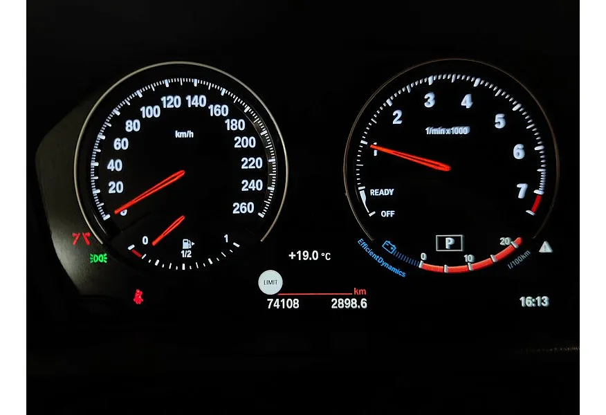 BMW X2 20i xDrive AT (192 л.с.) M Sport Синий в АВИЛОН. Слайд №13