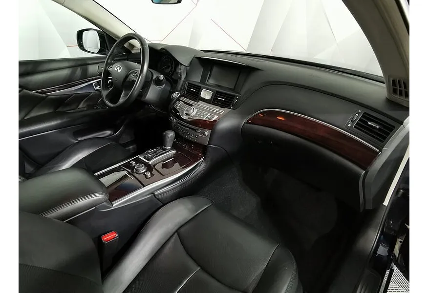 АВИЛОН - Infiniti Q70 2.5 AT (222 л.с.) Premium Синий - slide 13