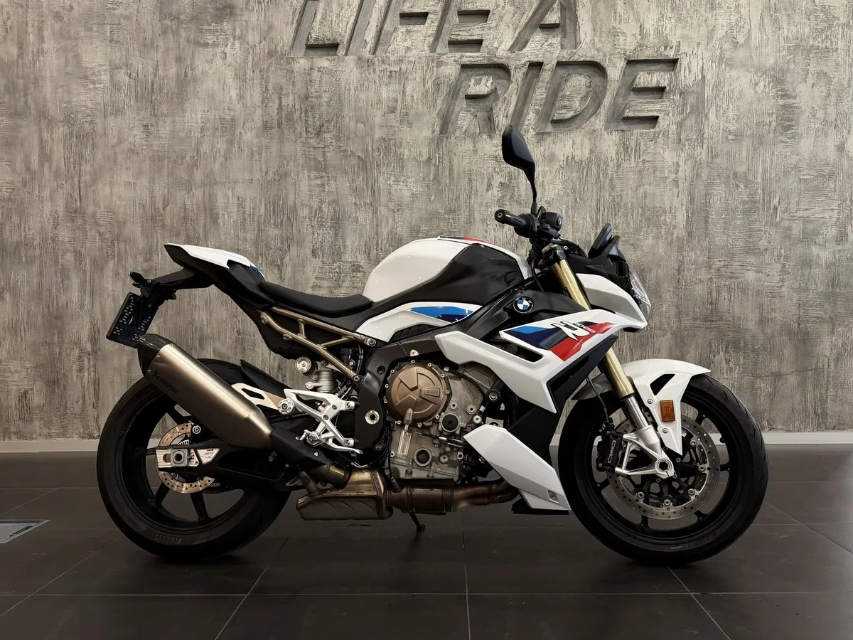 BMW Motorrad S 1000 R S 1000 R 999 см³ (160) 999 Белый в АВИЛОН. Слайд №4