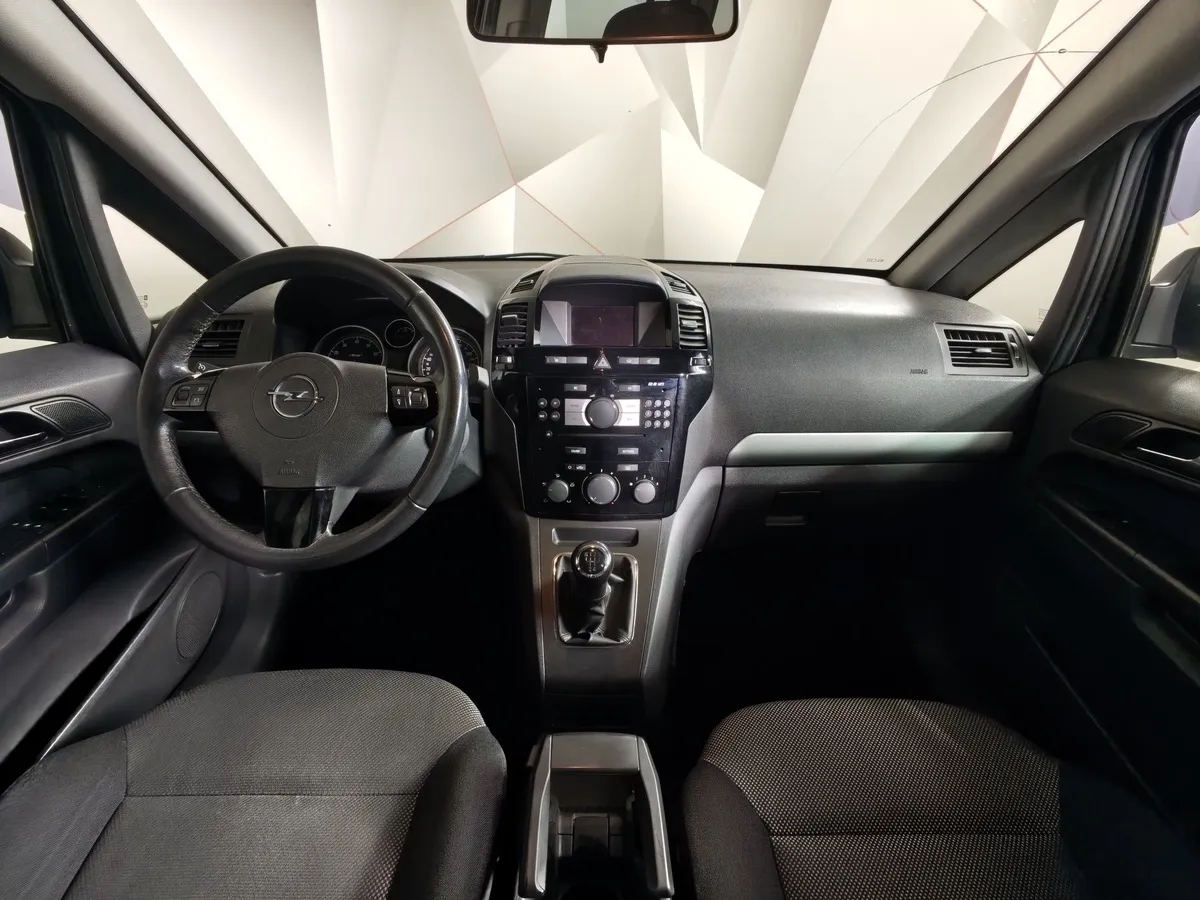 Opel Zafira 1.8 MT (140 л.с.) Серый в АВИЛОН. Слайд №14