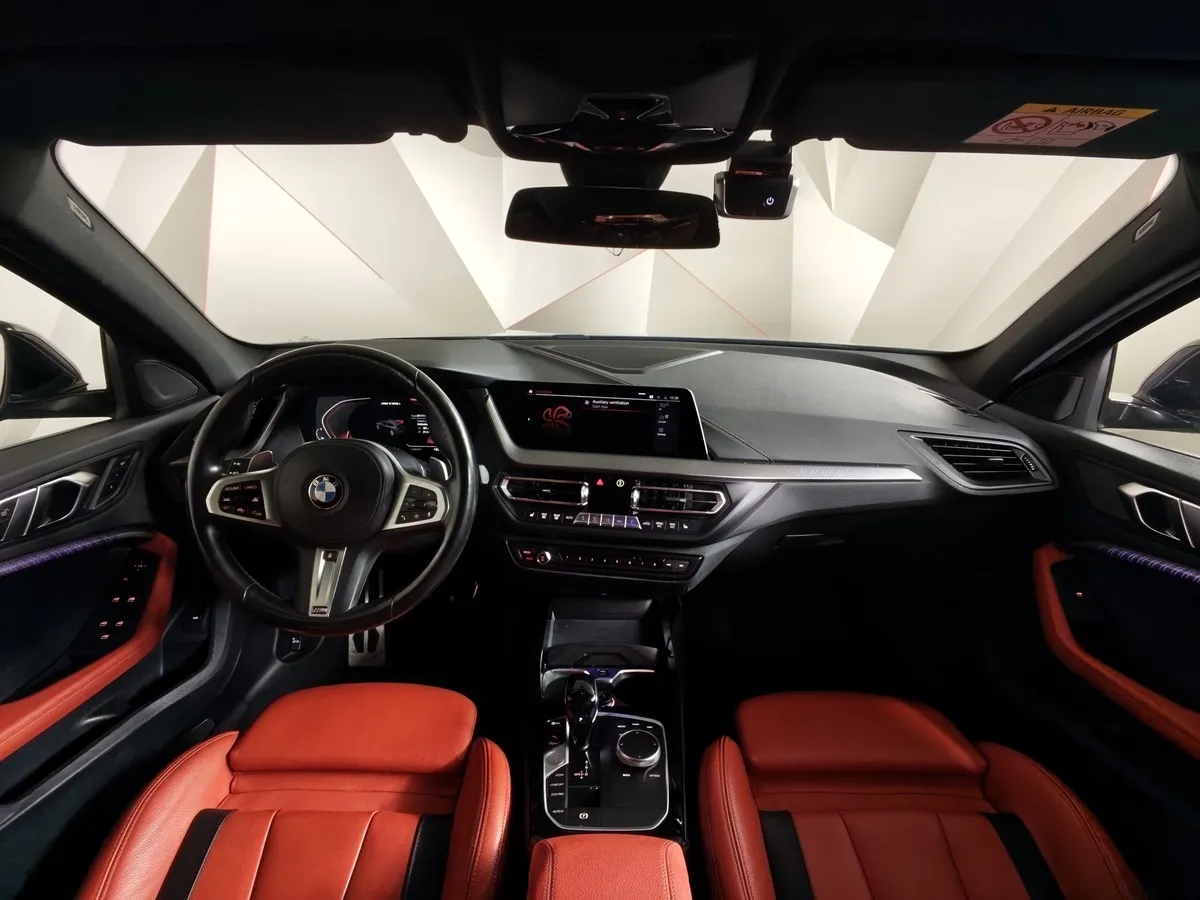 BMW 1 серия M135i 2.0T AT xDrive (306 л.с.) Серый в АВИЛОН. Слайд №11
