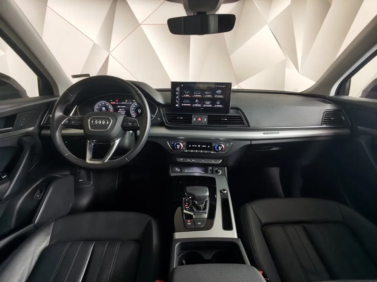 Audi Q5 2.0 TFSI S tronic quattro (249 л.с.) Черный в АВИЛОН. Слайд №13