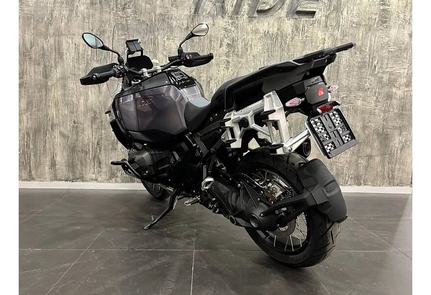 BMW Motorrad R 1300 GS Adventure R 1300 GS Adventure 1300 см³ (145) 1300 Черный в АВИЛОН. Слайд №7