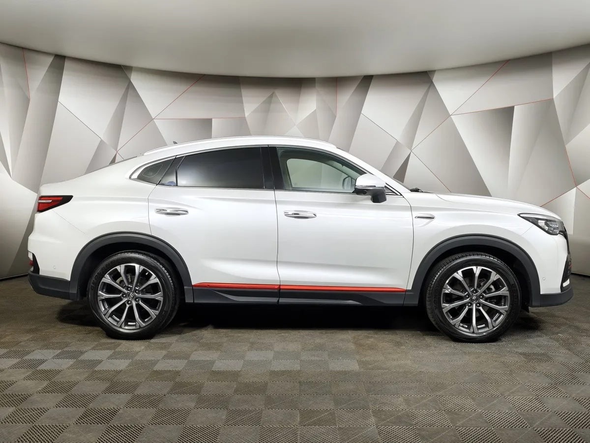 Changan CS85 2.0 AT 2WD (233 л.с.) Белый в АВИЛОН. Слайд №6