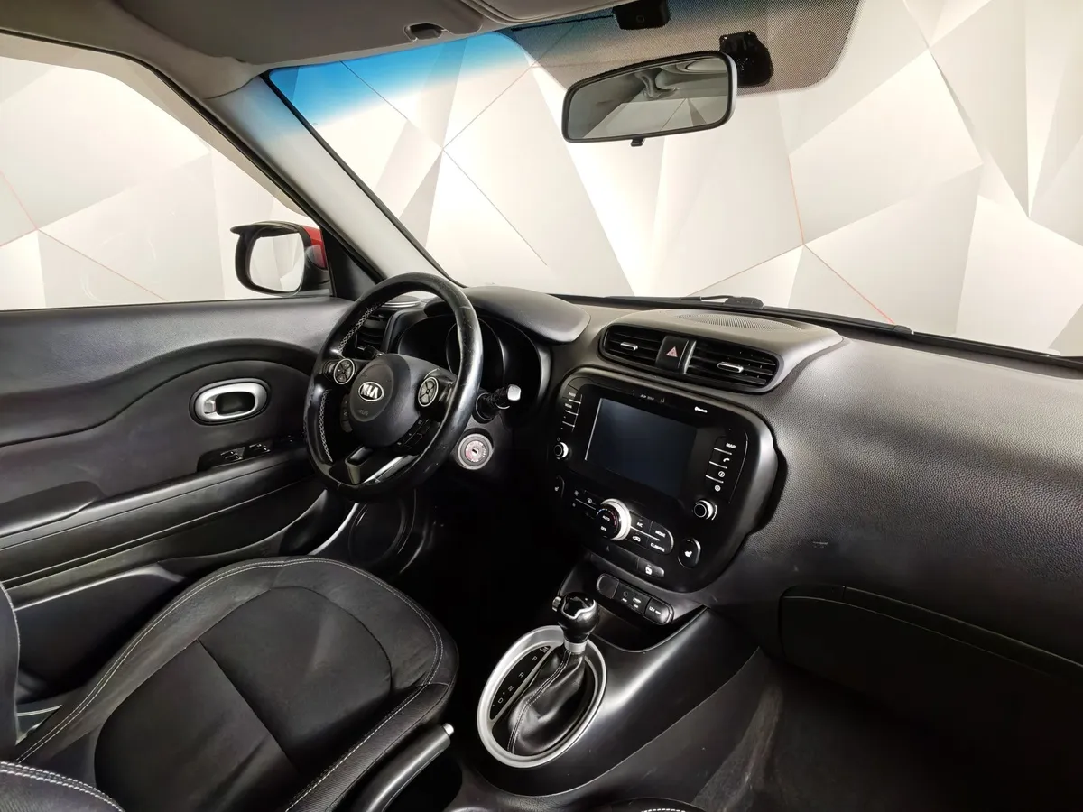 Kia Soul 1.6 CRDi AT (128 л.с.) Черный в АВИЛОН. Слайд №13