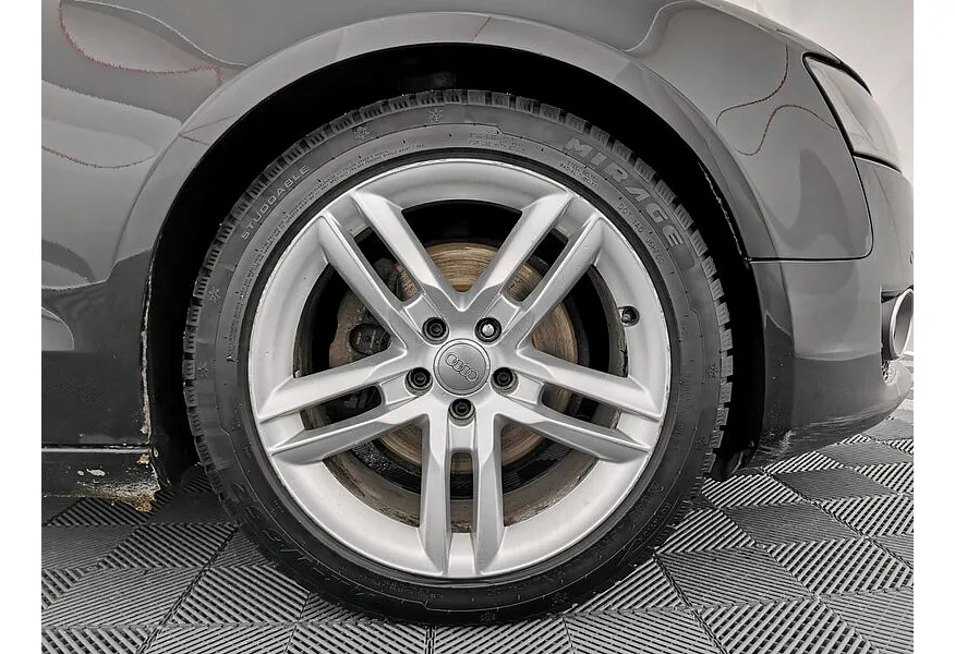 Audi A5 1.8 TFSI multitronic (160 л.с.) Черный в АВИЛОН. Слайд №9