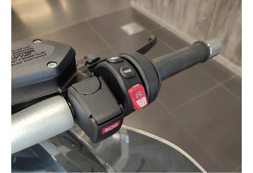 BMW Motorrad K 1600 GTL K 1600 GTL 1649 см³ (160) 1649 Синий в АВИЛОН. Слайд №8