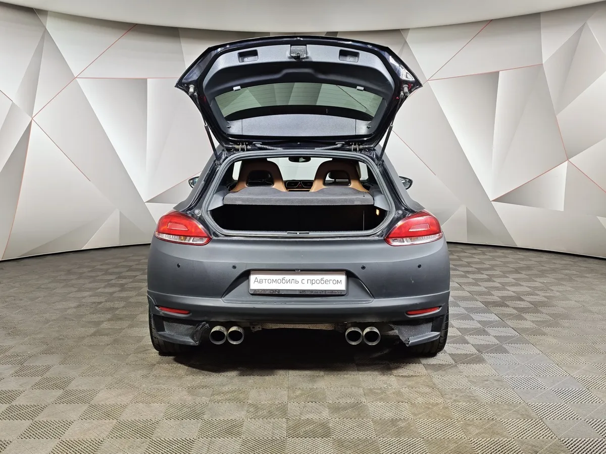 Volkswagen Scirocco 2.0 TSI DSG (210 л.с.) Черный в АВИЛОН. Слайд №12