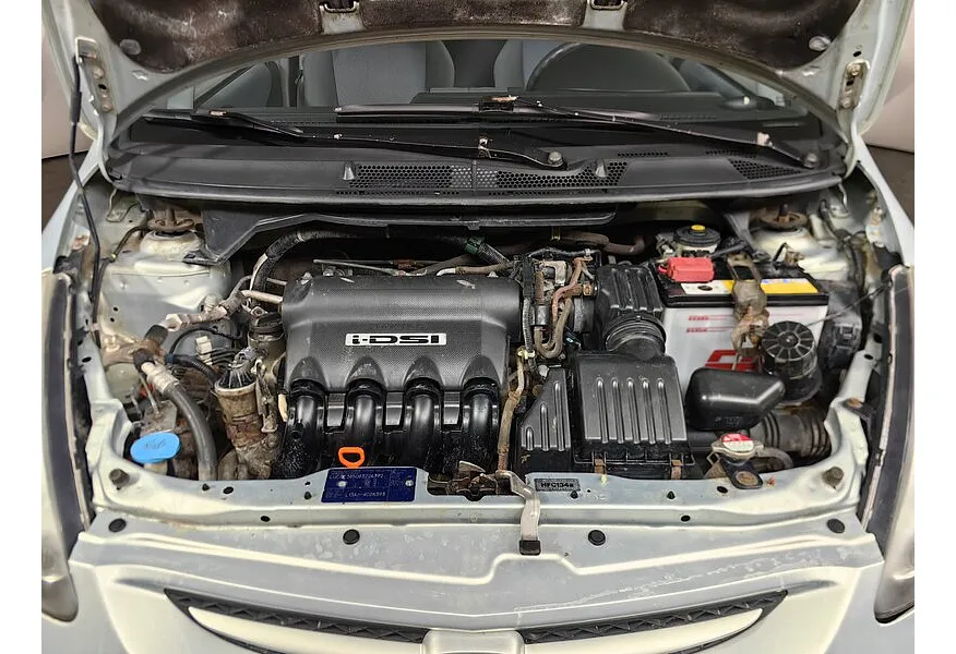 Honda Jazz 1.4 CVT (83 л.с.) Зеленый в АВИЛОН. Слайд №10